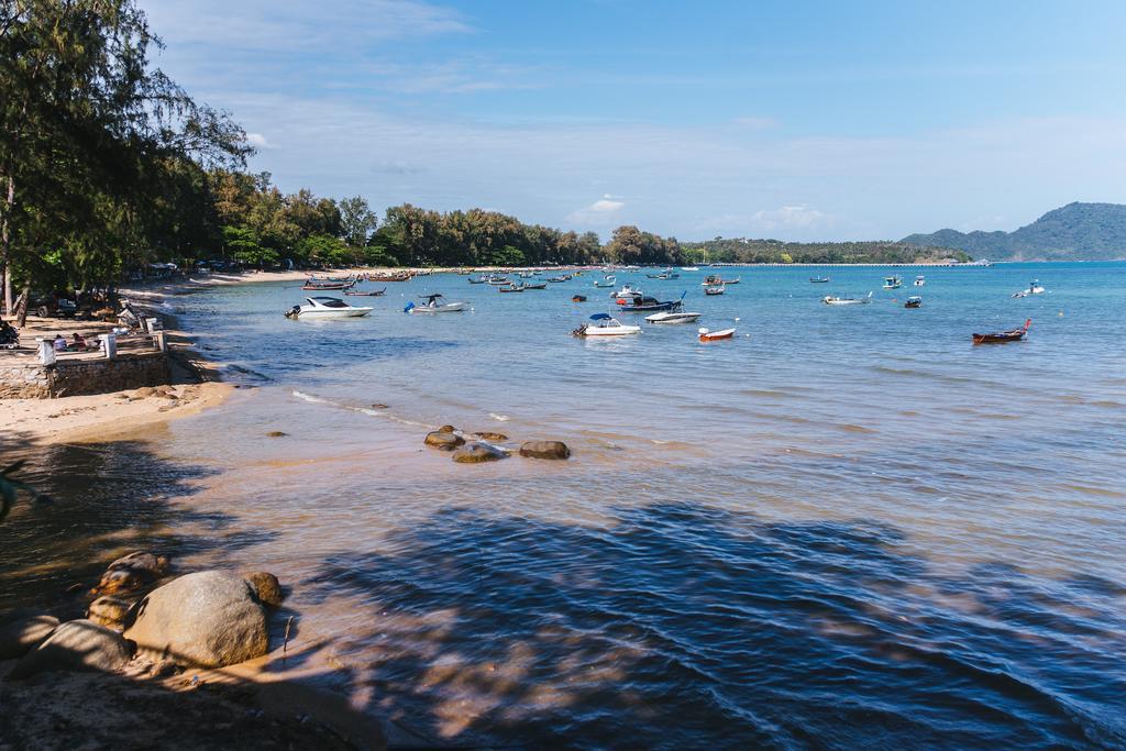 Rawai View Beachfront Екстер'єр фото