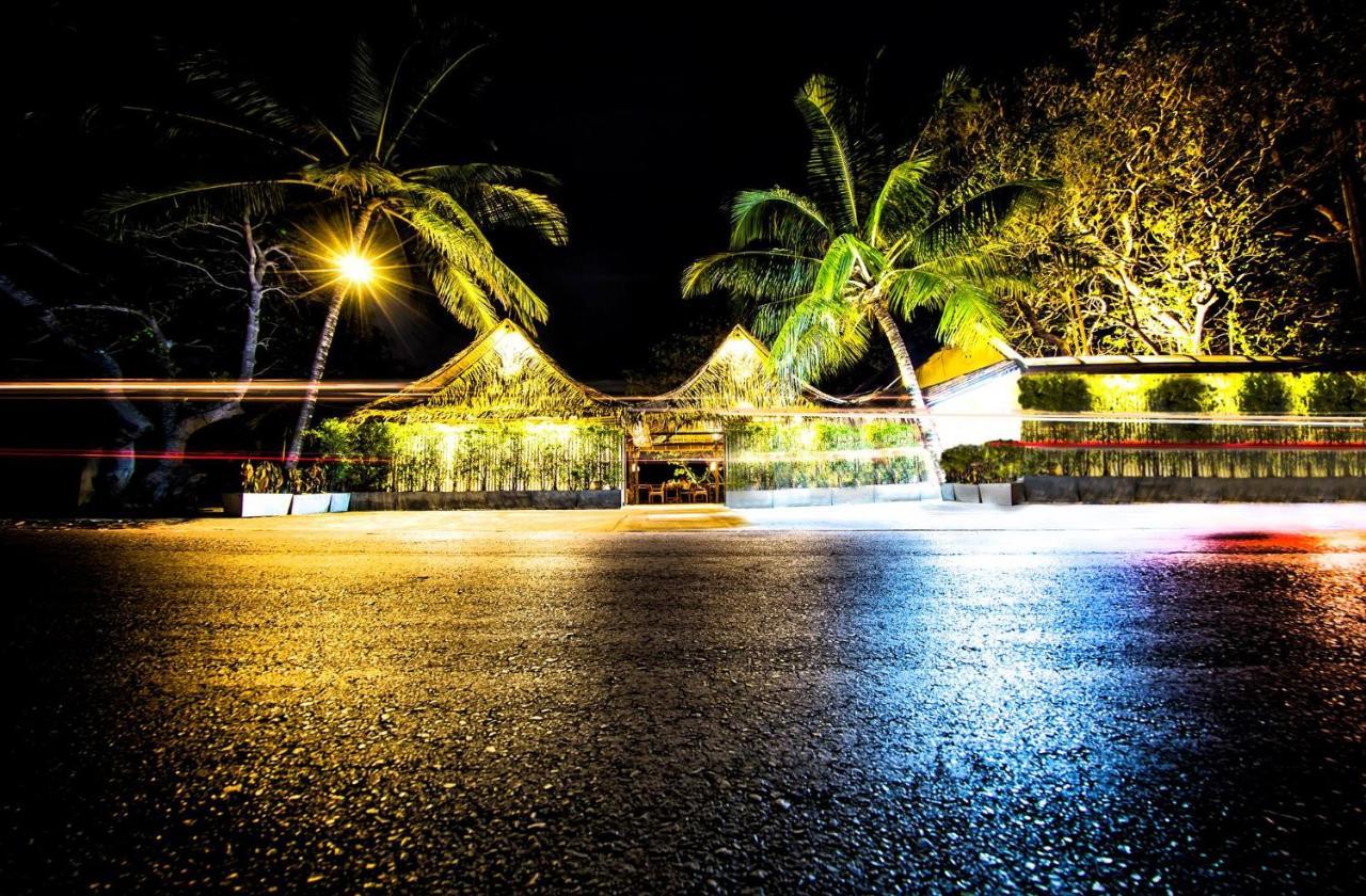 Rawai View Beachfront Екстер'єр фото