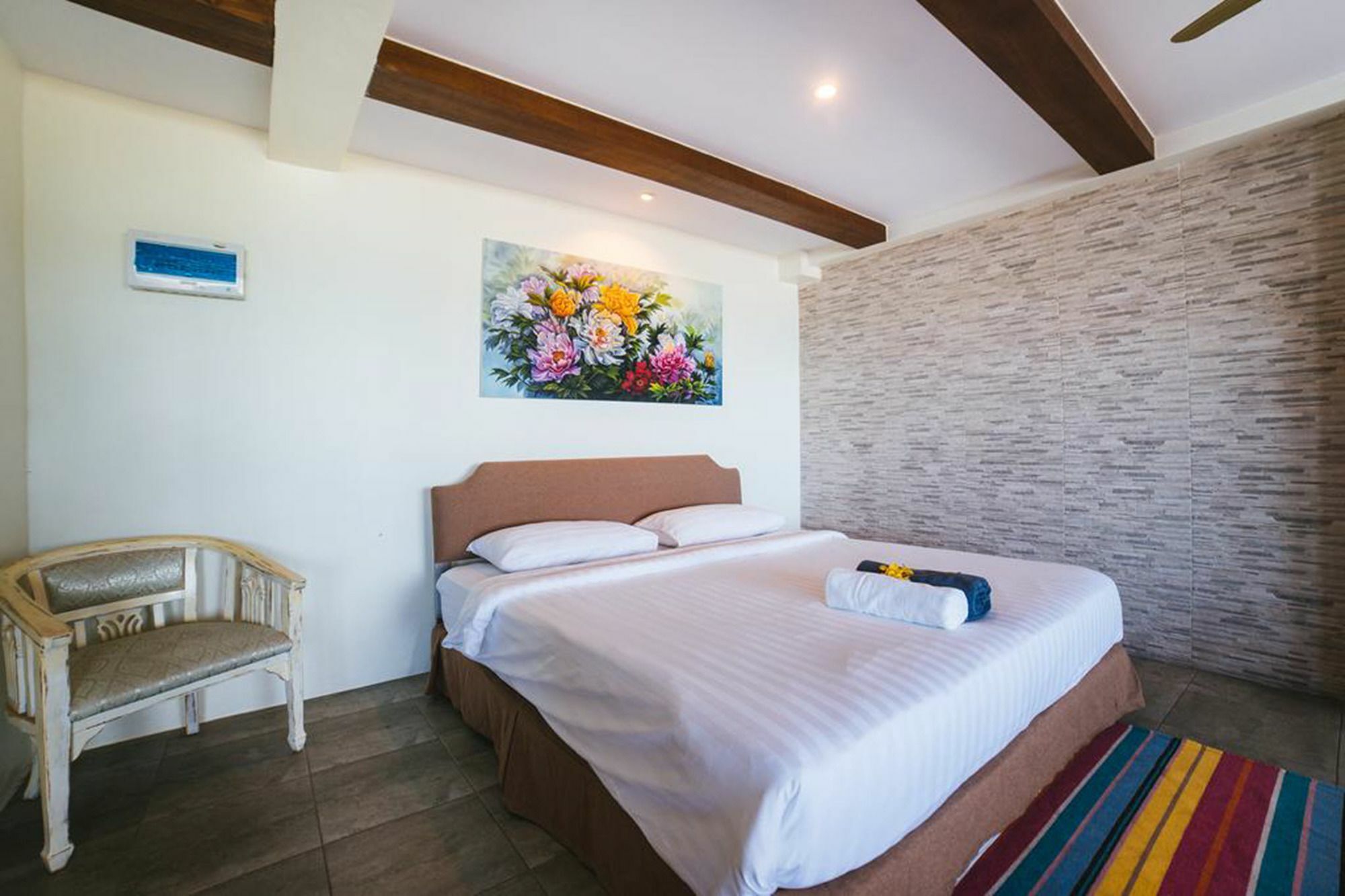 Rawai View Beachfront Екстер'єр фото