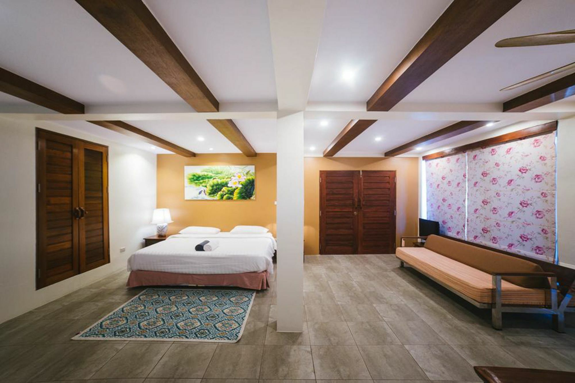 Rawai View Beachfront Екстер'єр фото